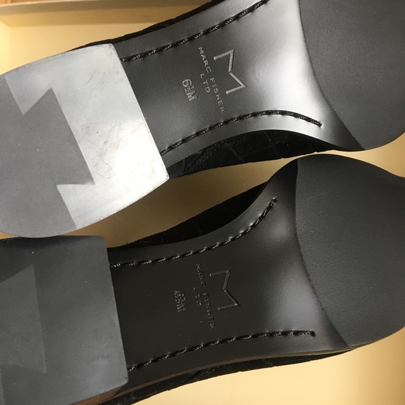 Marc Fisher Yale Chelsea Boot suede - Picture 6 of 8